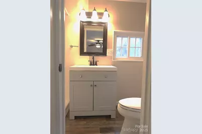 201 Merriman Road, Hendersonville, NC 28791 - Photo 10