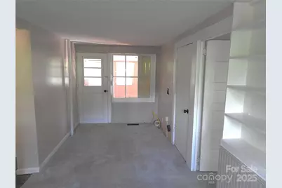 201 Merriman Road, Hendersonville, NC 28791 - Photo 12