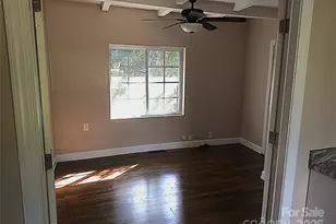 201 Merriman Rd, Hendersonville, NC 28791 - Photo 6