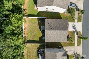 5433 Tumbling Brook Ln, Charlotte, NC 28216 - Photo 34