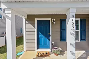 5433 Tumbling Brook Ln, Charlotte, NC 28216 - Photo 4