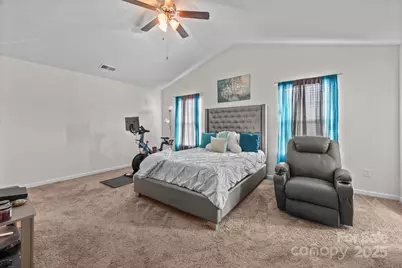 5433 Tumbling Brook Lane, Charlotte, NC 28216 - Photo 24