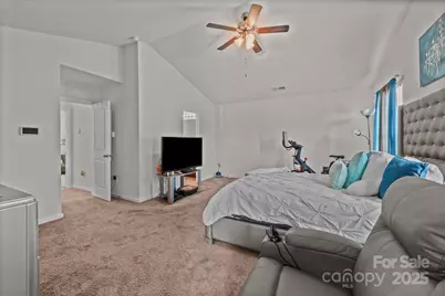 5433 Tumbling Brook Lane, Charlotte, NC 28216 - Photo 26