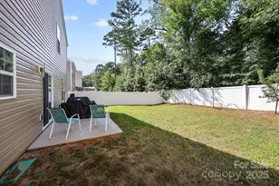 5433 Tumbling Brook Ln, Charlotte, NC 28216 - Photo 32