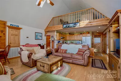 807 Pine Tree Road, Spruce Pine, NC 28777 - Photo 10