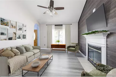 1160 Mulberry Lane, Hickory, NC 28602 - Photo 4