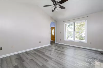 1160 Mulberry Lane, Hickory, NC 28602 - Photo 34