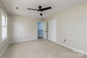 1160 Mulberry Ln, Hickory, NC 28602 - Photo 26