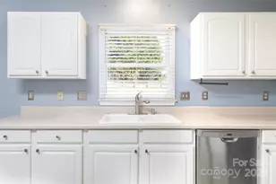 1160 Mulberry Ln, Hickory, NC 28602 - Photo 22