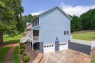 1160 Mulberry Ln, Hickory, NC 28602 - Photo 38