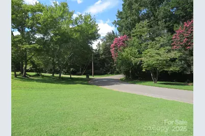 4201 Graceway Drive, Gastonia, NC 28052 - Photo 2
