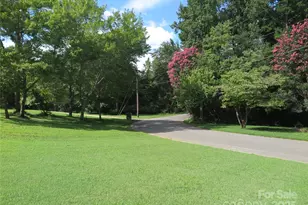 4201 Graceway Dr, Gastonia, NC 28052 - Photo 2