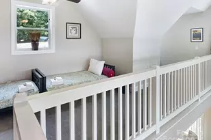 1105 Falls View Dr, Bryson City, NC 28713 - Photo 36