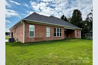 101 Long Meadows Drive, Kings Mountain, NC 28086 - Photo 16