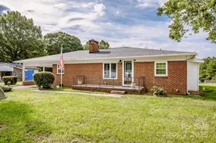 155 Parkertown Rd, Mooresville, NC 28115 - Photo 1