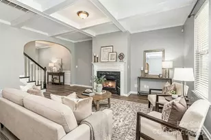 5955 Pale Moss Ln, Charlotte, NC 28269 - Photo 4