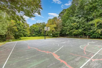 5955 Pale Moss Lane, Charlotte, NC 28269 - Photo 34