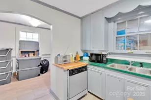 409 Gold St, Shelby, NC 28150 - Photo 14