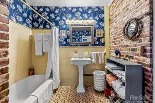 1411 Cabin Creek Rd, Zirconia, NC 28790 - Photo 30