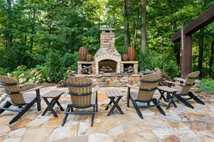 413 Barrington Dr, Asheville, NC 28803 - Photo 4