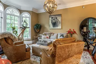 413 Barrington Dr, Asheville, NC 28803 - Photo 10