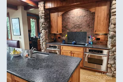 16946 Belle Isle Drive, Cornelius, NC 28031 - Photo 10