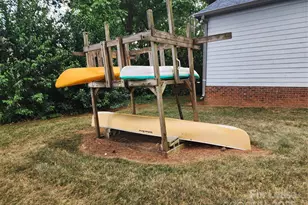 16946 Belle Isle Dr, Cornelius, NC 28031 - Photo 4