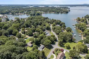 21300 Sandy Cove Rd, Cornelius, NC 28031 - Photo 16