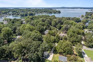 21300 Sandy Cove Rd, Cornelius, NC 28031 - Photo 6