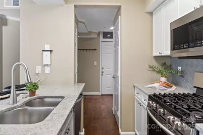 405 W 7th Street #300, Charlotte, NC 28202 - Photo 12