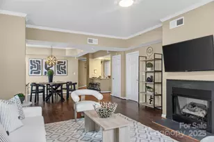 405 W 7th St, Charlotte, NC 28202 - Photo 6