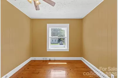 320 W Bingham Street, Statesville, NC 28677 - Photo 10