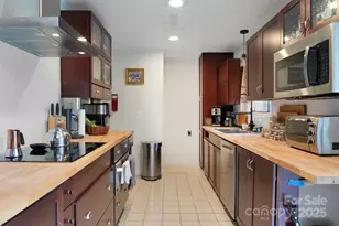 546 N Country Club Rd, Brevard, NC 28712 - Photo 14