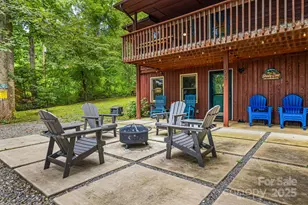 196 Hamburg Mountain Rd, Weaverville, NC 28787 - Photo 4