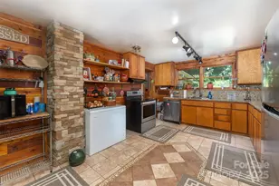 1145 Woolyshot Branch Rd, Hot Springs, NC 28743 - Photo 18