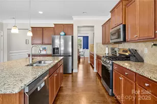 3930 Norman View Dr, Sherrills Ford, NC 28673 - Photo 8