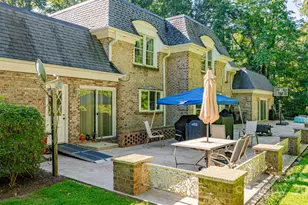 390 Forest Heights Dr, Marion, NC 28752 - Photo 10