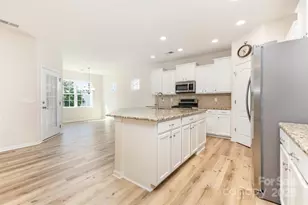 6007 Edinburgh Ln, Fort Mill, SC 29707 - Photo 12