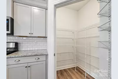 527 Summerfield Place, Flat Rock, NC 28731 - Photo 8