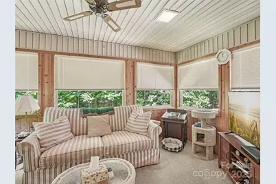 204 Fernwood Drive, Hendersonville, NC 28791 - Photo 20