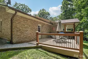 204 Fernwood Dr, Hendersonville, NC 28791 - Photo 32