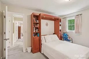 204 Fernwood Dr, Hendersonville, NC 28791 - Photo 26