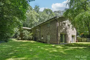 204 Fernwood Dr, Hendersonville, NC 28791 - Photo 34