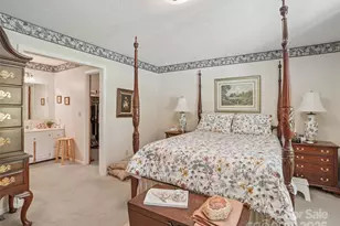 204 Fernwood Dr, Hendersonville, NC 28791 - Photo 22