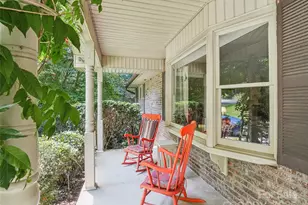 204 Fernwood Dr, Hendersonville, NC 28791 - Photo 6