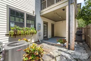 2934 Hillside Springs Dr, Charlotte, NC 28209 - Photo 36