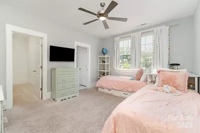 2934 Hillside Springs Drive, Charlotte, NC 28209 - Photo 24