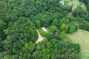 206 Rocky Top Rd, Taylorsville, NC 28681 - Photo 22