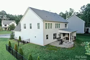 11228 Wooded Saddle Rd, Charlotte, NC 28216 - Photo 48