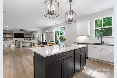 11228 Wooded Saddle Road, Charlotte, NC 28216 - Photo 18